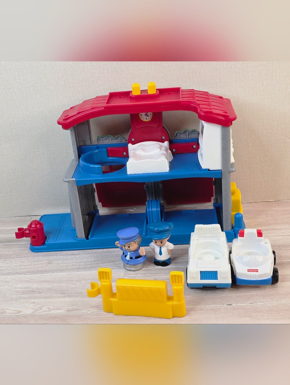 Fisher-Price Little People Police Station
